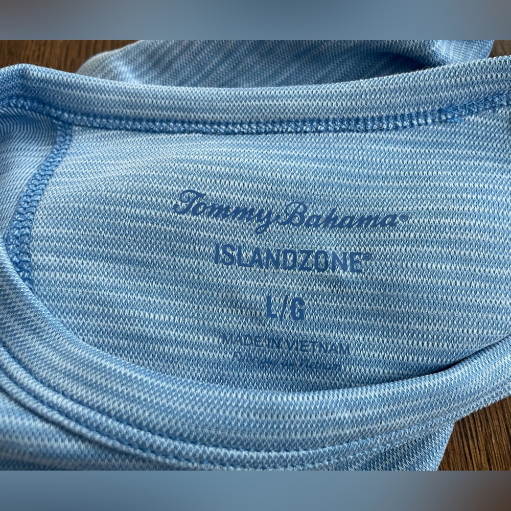 Tommy Bahama Blue Island Zone Tshirt Casual Cool Max Fabric Sporty Athletic - L - Picture 5 of 5
